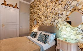 Guest House 73